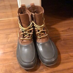 Sperry duck boots